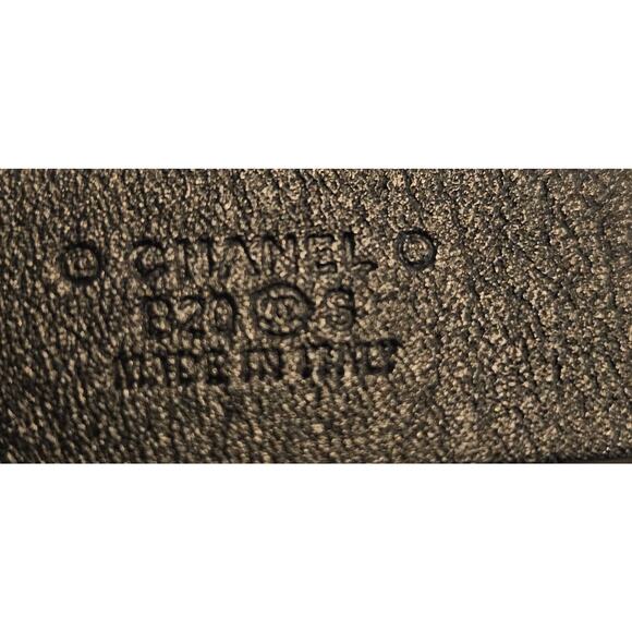 Chanel Black Leather CC Crystals Buckle Belt - Picture 4 of 9